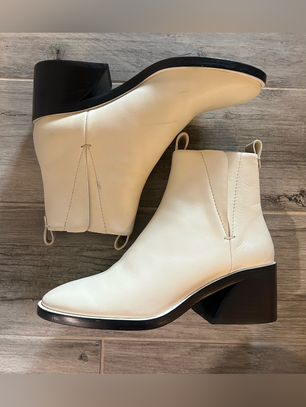 Mercedes Castillo Xandra Cream Leather Chelsea Boots Size 36 / US 6